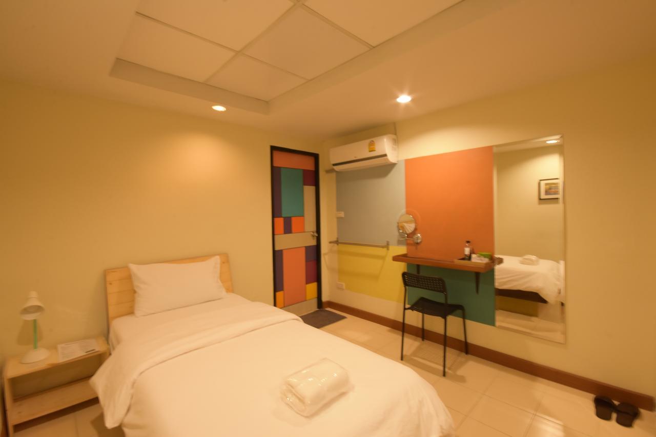 Room At Prachachuen Nonthaburi Ngoại thất bức ảnh