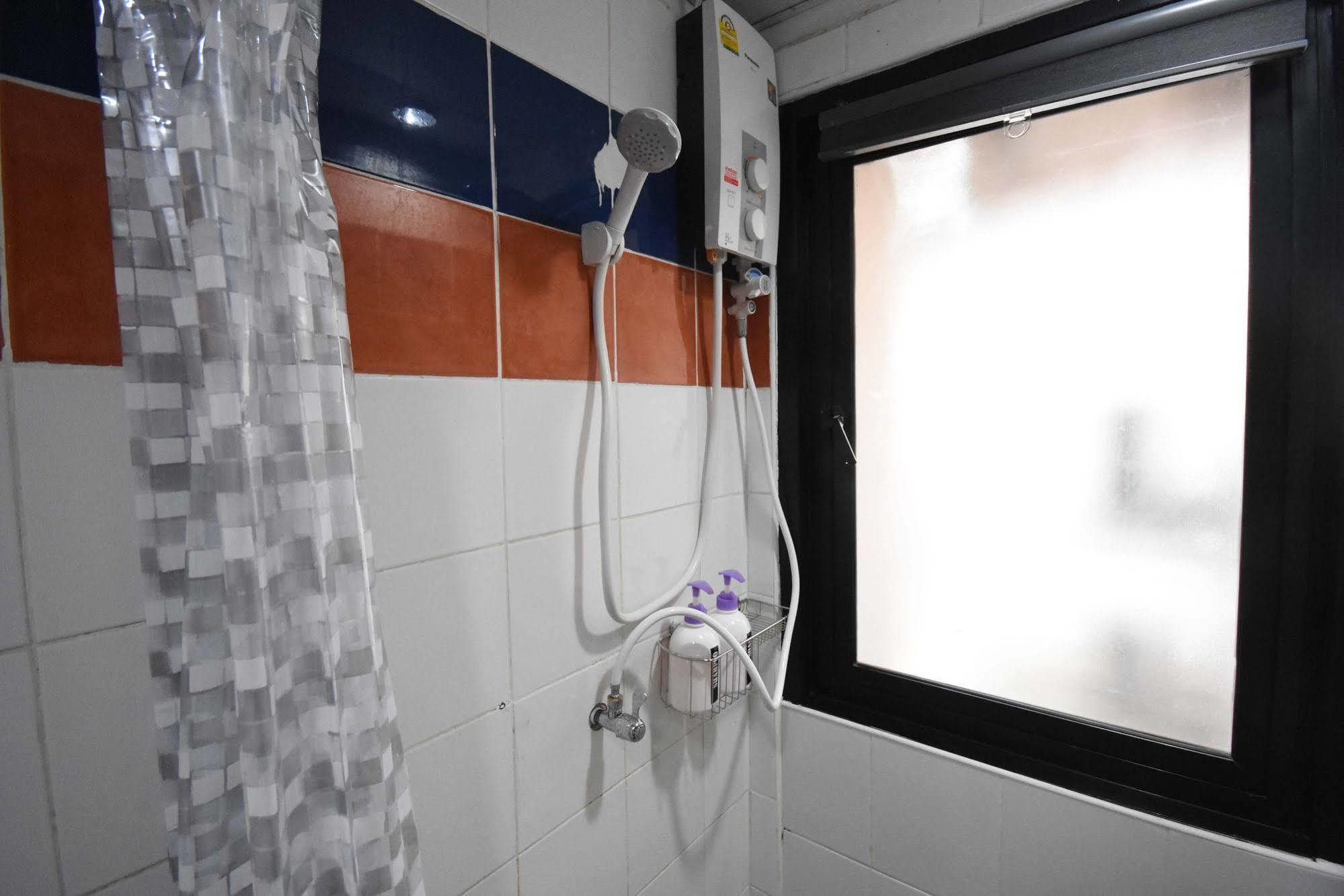 Room At Prachachuen Nonthaburi Ngoại thất bức ảnh