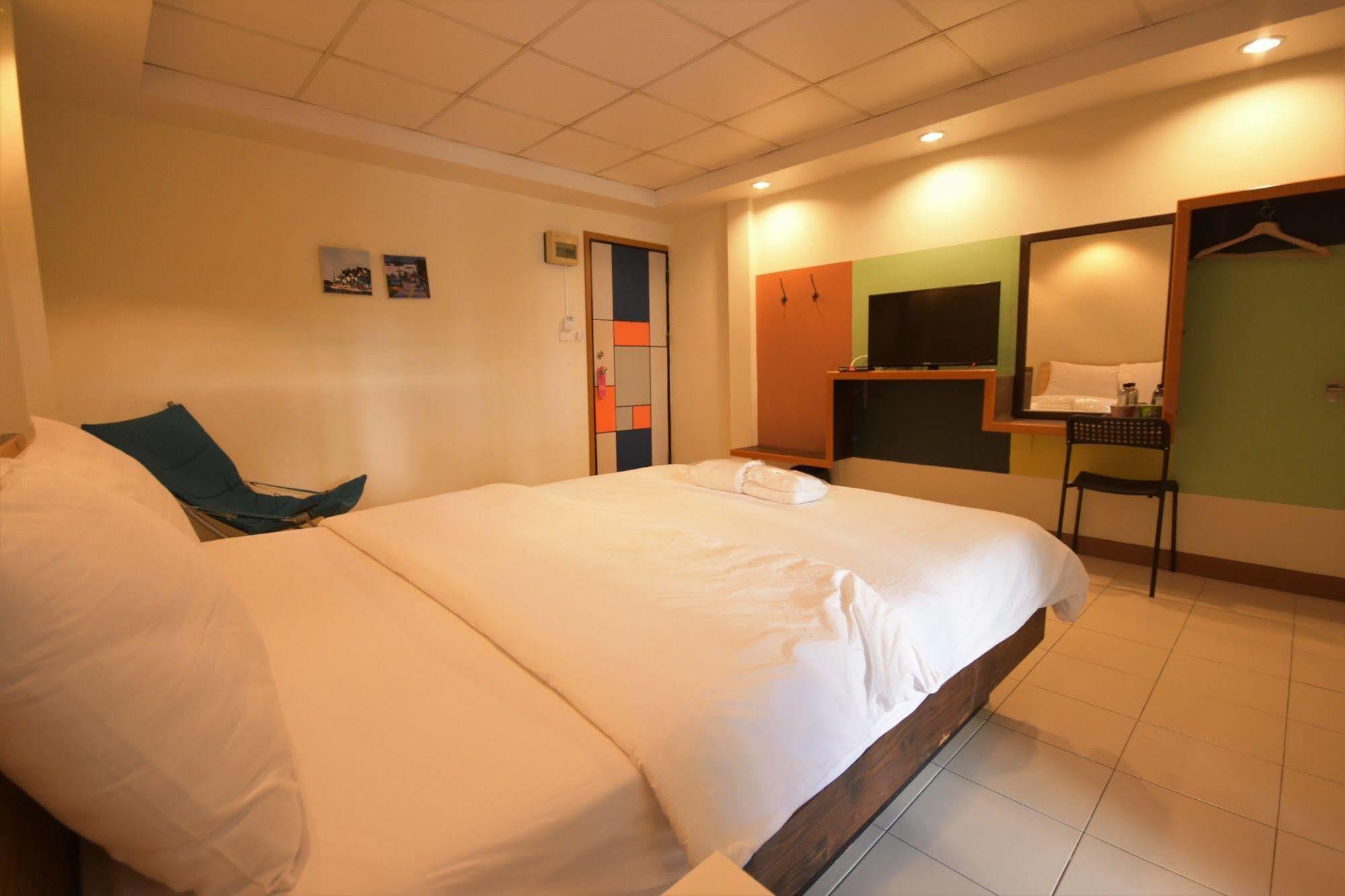 Room At Prachachuen Nonthaburi Ngoại thất bức ảnh