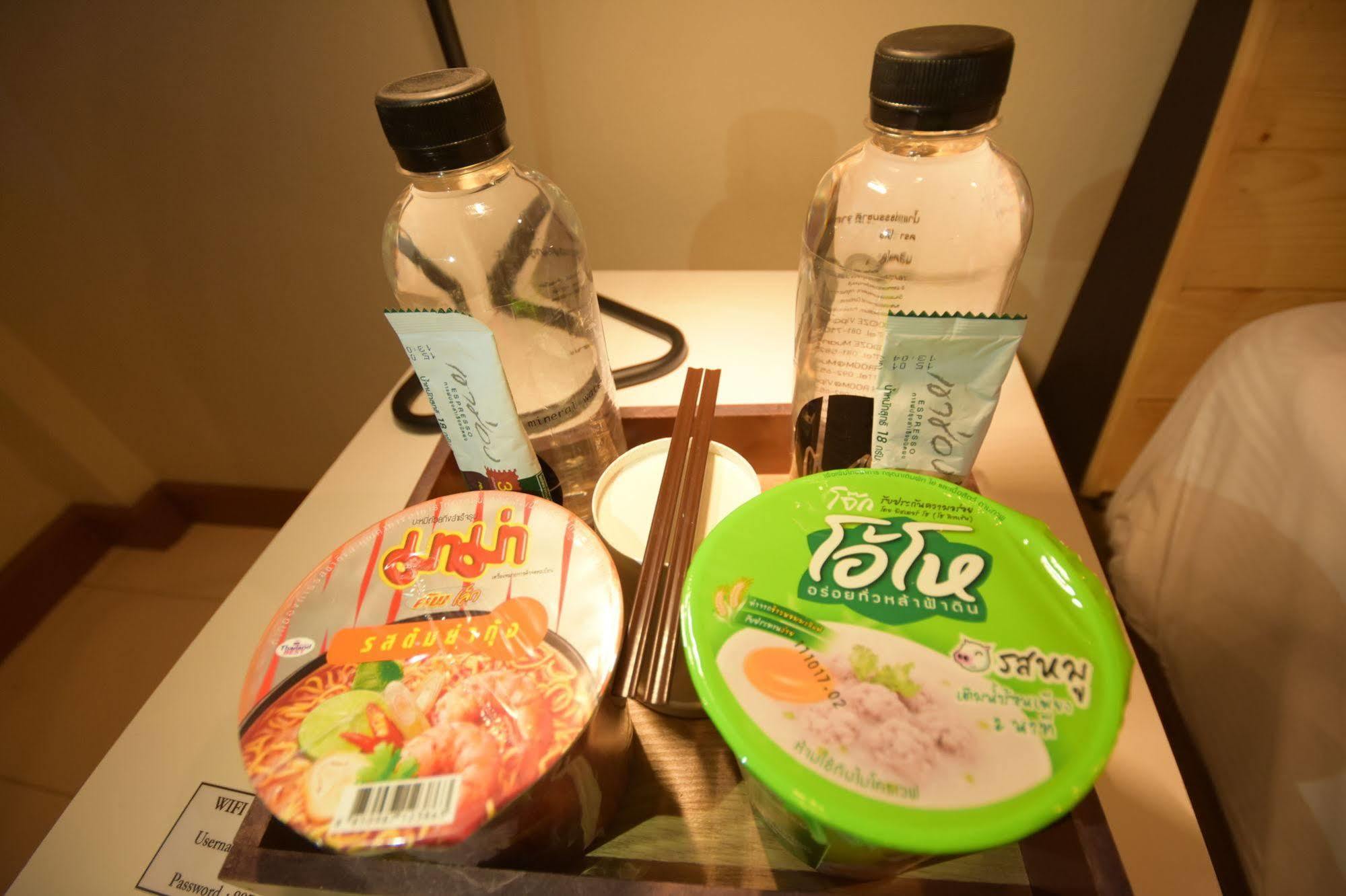 Room At Prachachuen Nonthaburi Ngoại thất bức ảnh