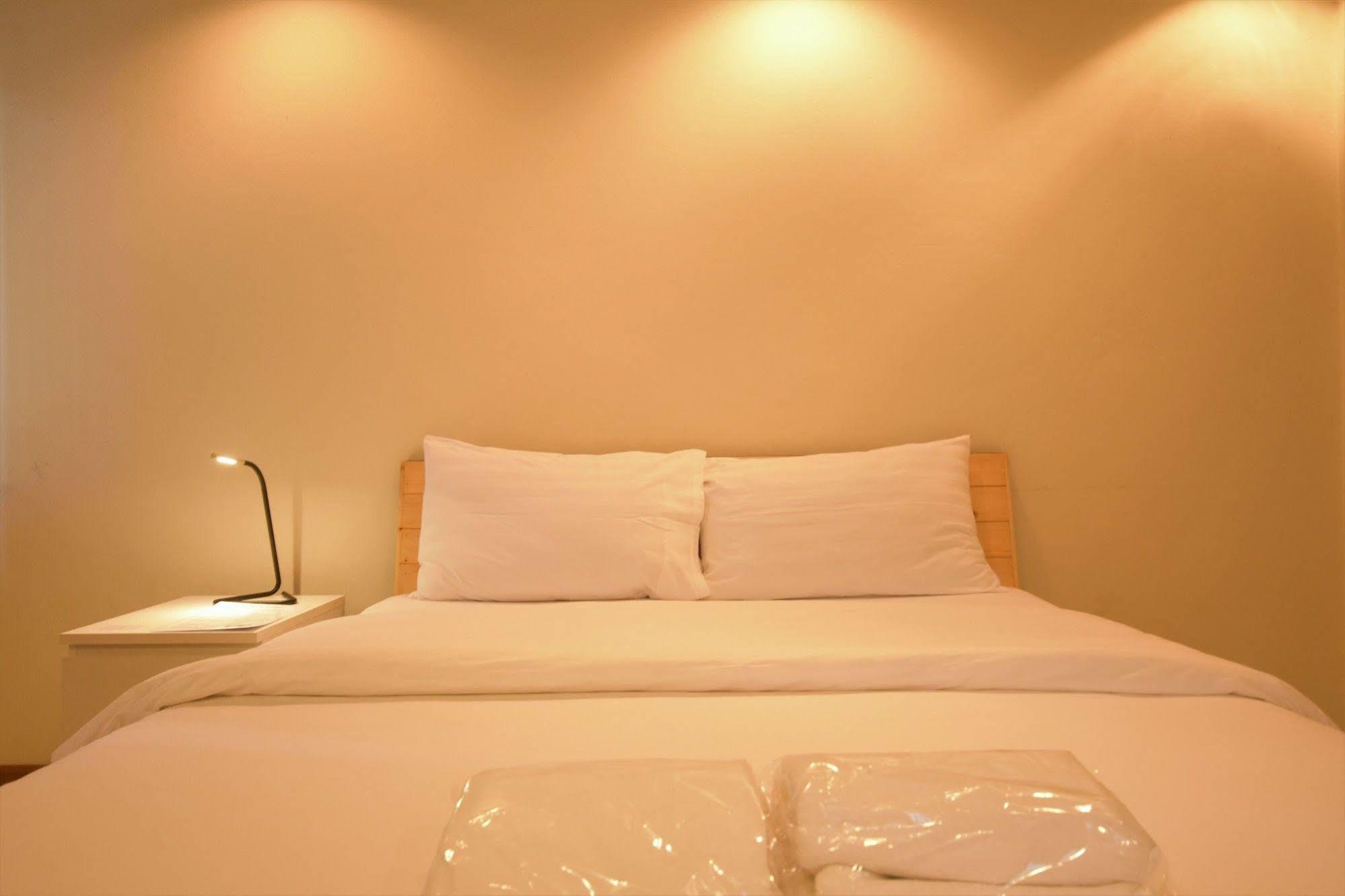 Room At Prachachuen Nonthaburi Ngoại thất bức ảnh