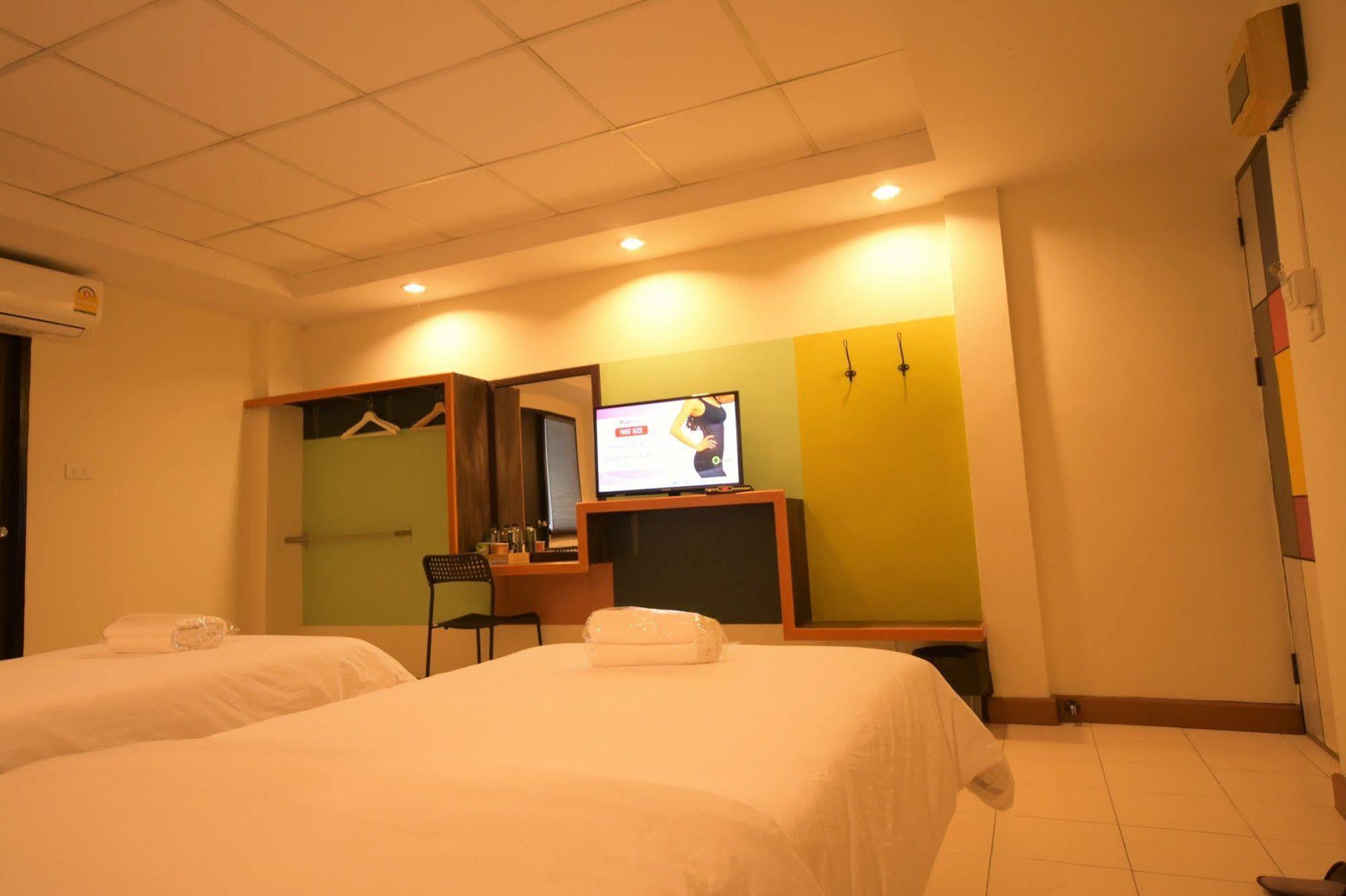 Room At Prachachuen Nonthaburi Ngoại thất bức ảnh